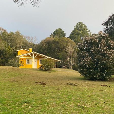Casa em condomínio fechado, 4km Centro de Gramado. Exterior foto